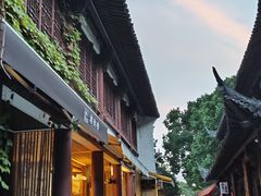 -贾老板缸肉馆(潮韵街店)