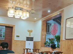 -芦茨金富饭庄·25年老字号·专做稻草鸡
