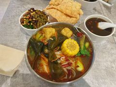 -红鼻子桂林米粉(金唐新光界店)