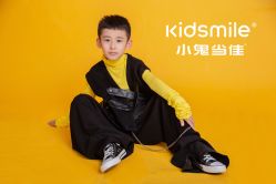 -小鬼当佳儿童摄影(河北保定店)