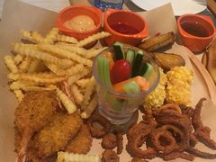 -必胜客(东大桥店)