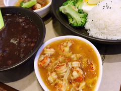 麻辣小龙虾饭-海盗虾饭·剥好的小龙虾饭(SOHO尚都店)