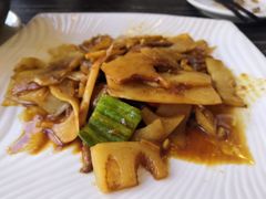 酸笋炒牛肉-美极鲜食坊(宝安南路店)
