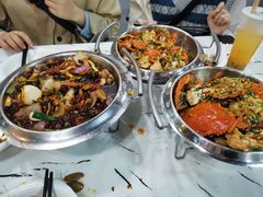 -凤凰路何眼镜香辣蟹(花果园店)