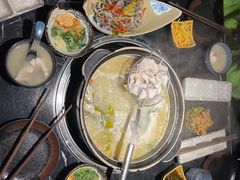 -小椒娘撒椒鱼火锅(三八广场店)