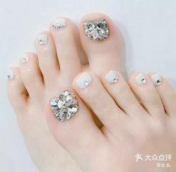 -夏花美甲美睫
