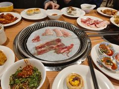 -汉丽轩韩式自助烤肉(大学城龙湖U城天街A馆店)