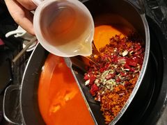 -热火朝天鲜切牛肉火锅(南强街巷店)