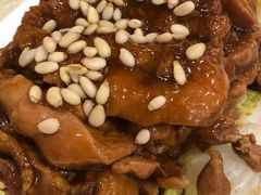 松子香嫩鸡腿-奥华餐厅·老张记(台基厂店)