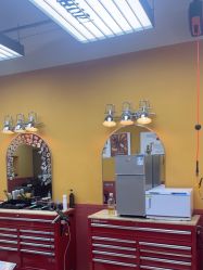 -Devilhands Barbershop男士理容店