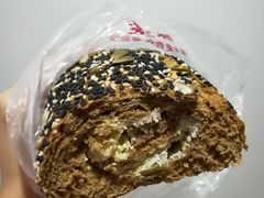 杂粮奶酪面包-味多美蛋糕(阜成门店)
