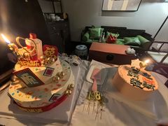 -HAPPY FRIDAY生日蛋糕坊(祥云小镇店)