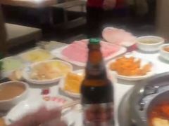 -百品聚旋转火锅(万德庄店)