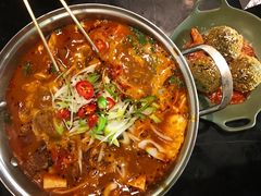 辛牛骨火锅-KCOOKING概念韩餐(世茂52+店)