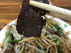牛肉炒面-凡老头米线砂锅(古荡新村西粮站)