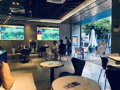 用餐区-野萃山·潮汕厚果汁(十亩地店)