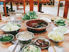 -唇辣号重庆老火锅(燕郊鑫乐汇店)