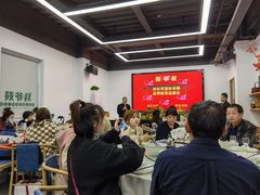等位区-筱爷叔·上海传统手工菜(玉树路店)