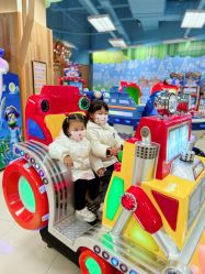 -莫莉幻想儿童乐园(武汉保利广场店)