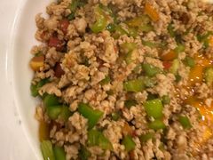 -香巴拉云南餐厅(华莱坞店)