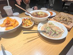 -关东小磨东北菜(上海长风大悦城店)