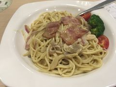 -佰搭果·广式茶餐厅(西华路店)