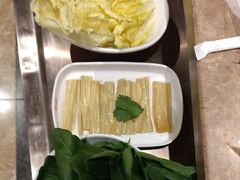 -七欣天香辣蟹火锅(上海银亿滨江店)
