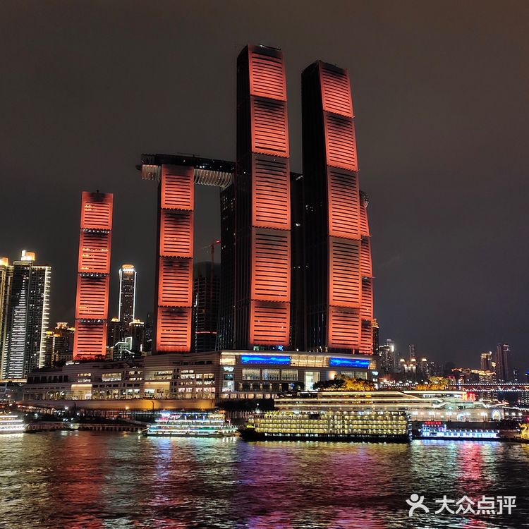 重庆来福士洲际酒店开幕了，有想去打卡的嘛。