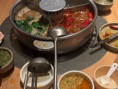 -巴奴毛肚火锅(龙湖锦艺城店)