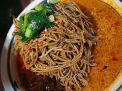 -蓝田九大碗民俗食府(蓝田店)
