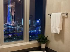 -广州富力丽思卡尔顿酒店