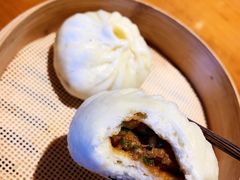土猪肉老面小笼包-坊门老街(宜山路店)