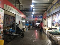 -鑫朱雀农贸批发市场