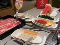 -海底捞火锅(新松江路生日主题店)
