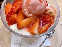 草莓提拉米苏芝士雪-满记甜品(苏州中心店)