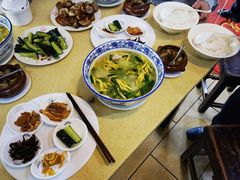 -桥香园云南过桥米线(金马碧鸡店)