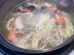 -三个椰子·现砍椰子鸡(金源CBD店)