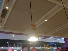 大堂-肯德基(宁波万达店)