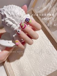 -米小兔美甲美睫