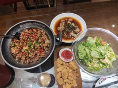 -味上湘菜馆(岳麓山店)