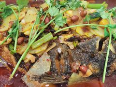 -鱼众不同·鸡公煲·烤全鱼(国顺路店)