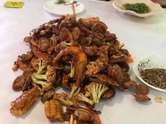 -蓝珊甄选海鲜自助·火锅大排档(近阿那亚店)