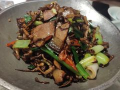 腊肉炒烟笋-乾园(天河城店)