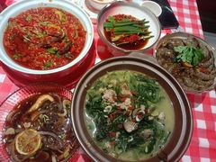 -辣小鲜·南昌大排档(船山路店)