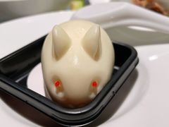 慕斯酸奶兔-海底捞火锅(杭州庆春路夜宵主题店)