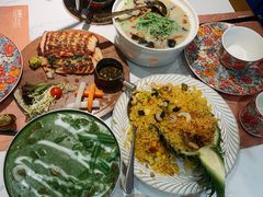 -泰椰里·泰国餐厅(智慧城广百广场店)