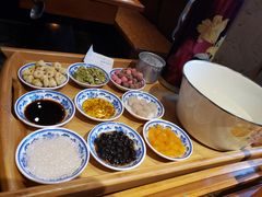 创世纪冰粉-手选潮汕鲜活牛肉火锅(二七广场店)