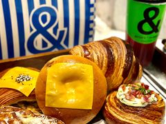 -B&C黄油与面包·法式古堡面包坊(新天地店)