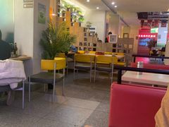 大堂-令狐冲烤鱼·烧菜馆(达明店)