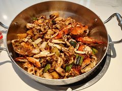 -七欣天香辣蟹火锅(闵行浦江欢乐颂店)